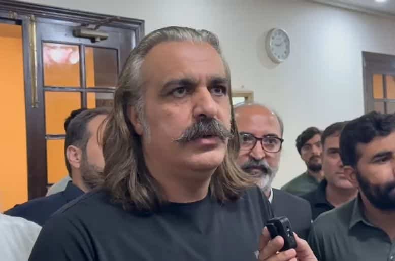 hand written resignation of Gandapur lands at Governor House