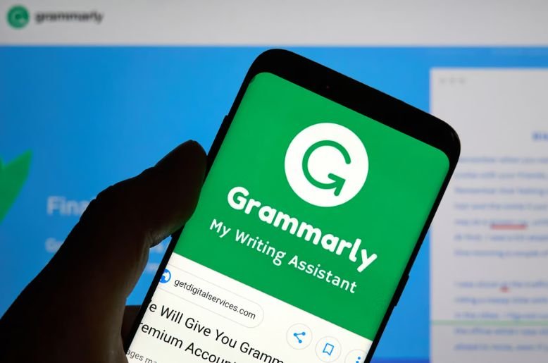Grammarly Superhuman