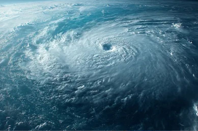 India Braces for Cyclone Montha, Evacuates Thousands, Closes Schools