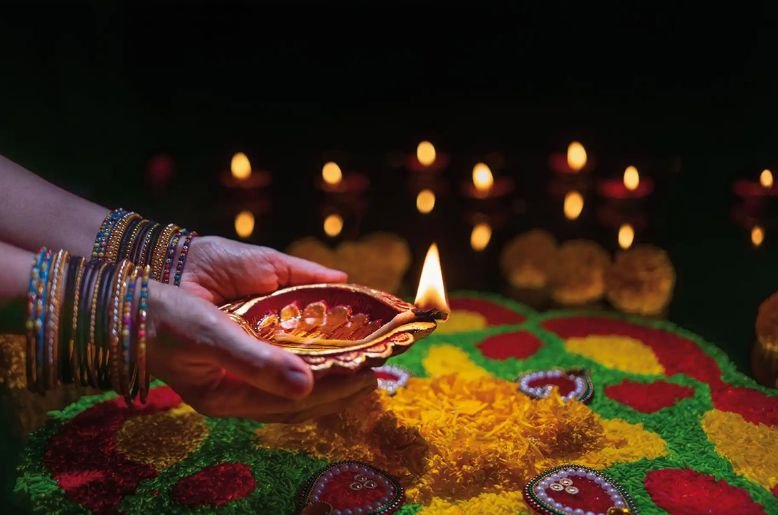 Sindh Government Announces Holidays on October 20 and 21