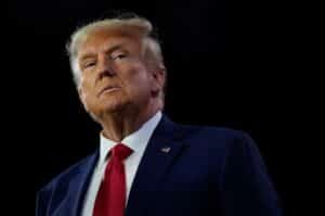 Trump imposes full travel bans on more countries