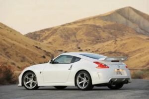 From Streets to Tracks: Why the 370z Sports Car Rules the Roads in 2025