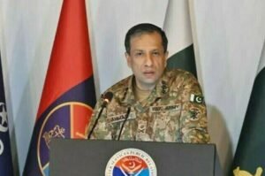 DG ISPR detailed meeting with senior journalists