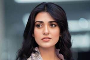 Sarah Khan
