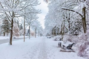 Seasons First Snowfall Hits Neelum Valley