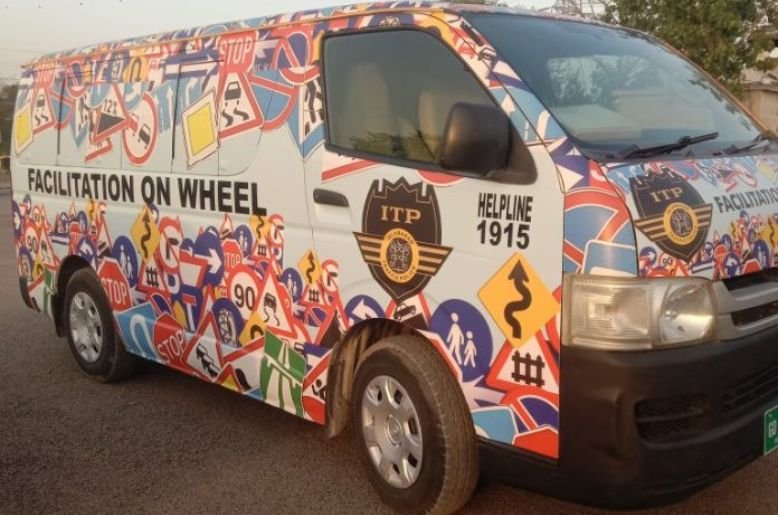 Driving licences, Islamabad, Islamabad police, facilitation vans ,