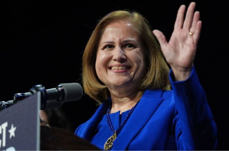 Ghazala Hashmi , Virginia, first Muslim Lieutenant Governor,