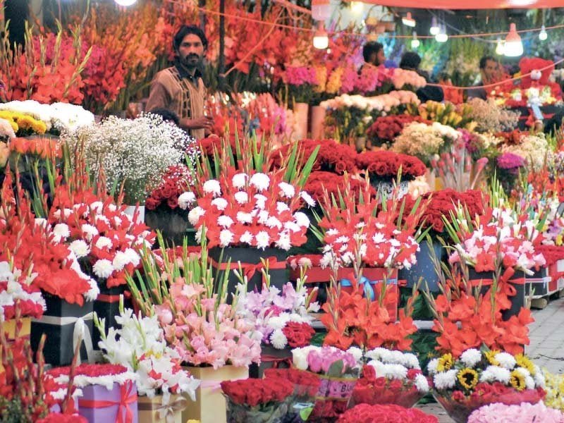 Islamabad flower markets bloom with freshness