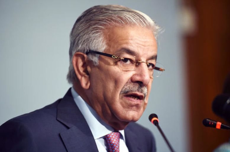 Desperate for Power, Are Taking Refuge in Indian Media: Khawaja Asif Calls Out Imran Khan's Sister