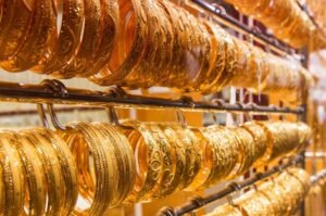 Gold jewellery stolen