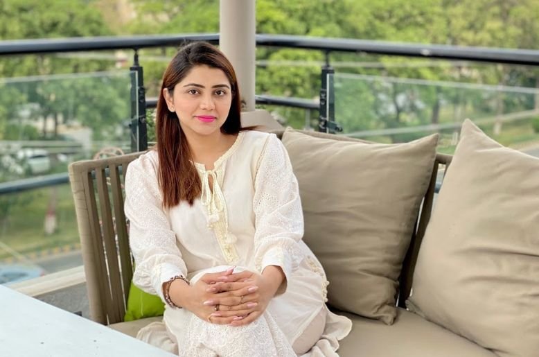 Irza Khan: A Coke Studio Super Star