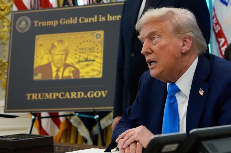 Trump introduces the golden visa card