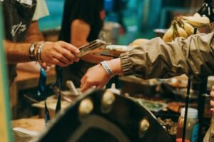 Kuwait Central Bank bans fees on digital payment transactions