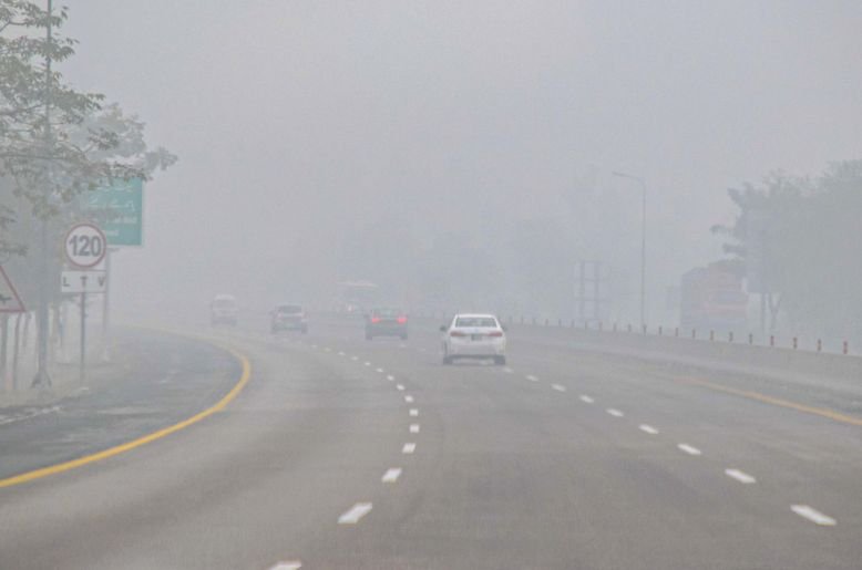 Motorway M-2 closes due to severe Fog
