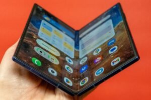 Samsung Galaxy Z Fold 7 becomes more affordable: check out these deals