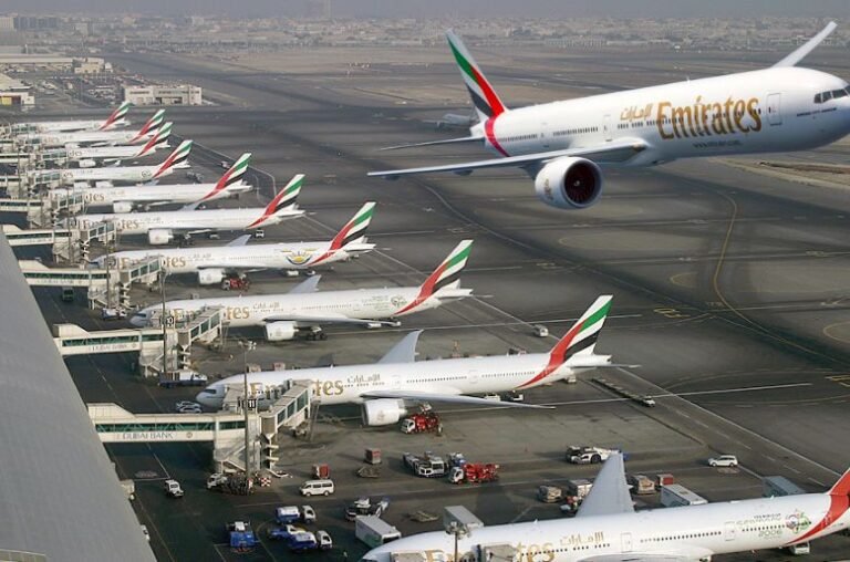 Emirates flights latest update, Emirates flights , Flights latest update, UAE flights, Emirates, Emirates flights Pakistan, Pakistan UAE, Flights suspended, Flight operation , Emirates flight operation, Emirates suspend, Emirates update,