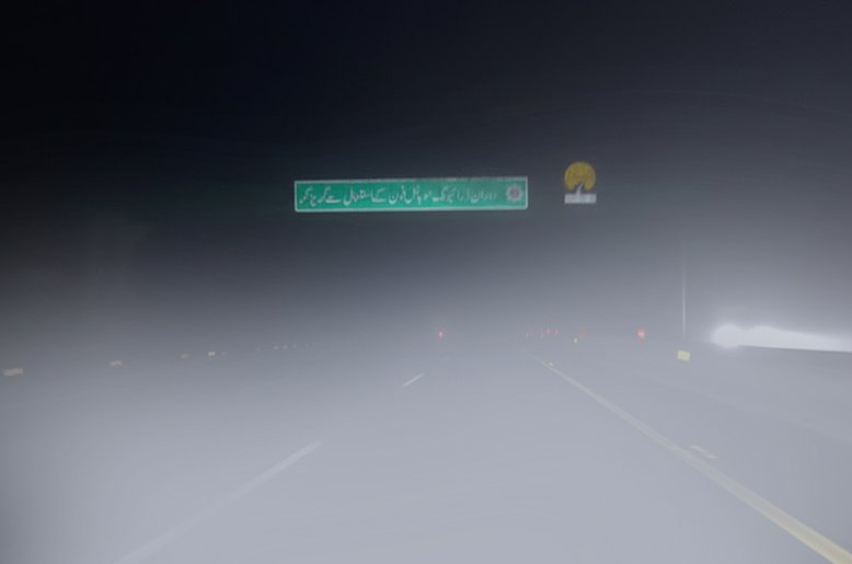Fog in Lahore, motorways closed