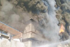 Fire in Karachi, Karachi , karachi fire, restaurant fire, Karachi , Fire erupts ,