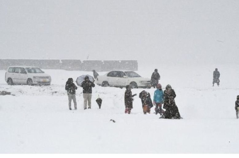 Temperature -10°C, Chaman snow, Snowfall in Chaman, Chaman weather, Balochistan Chaman, Chaman temperature snowfall , Heavy snowfall,