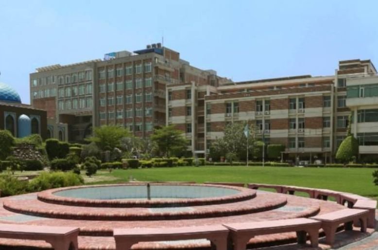 University of Lahore starts fencing balconies