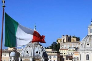 Italy Golden Visa Pakistani passport , Italy Golden Visa , Pakistani passport , Italy Golden Visa guide, Italy Golden Visa process,