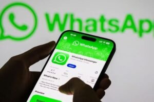 WhatsApp gets new group chat feature