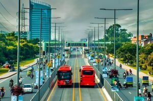 Free public transport in Lahore for Basant