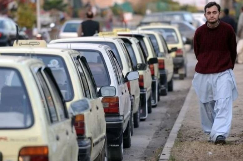 Strict action planned against unregistered taxis