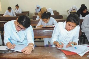Govt to pay fees for students from 9th to 12th grade