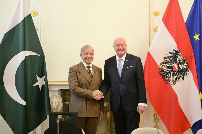 PM Shehbaz fluent German speech impresses Austrian Chancellor