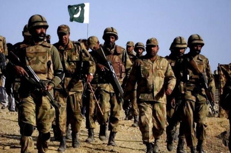 Pashtuns are with Pakistan Army Forces