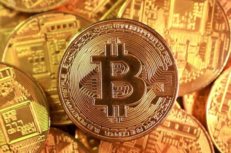 Pakistan explores crypto engagement at Mar-a-Lago finance forum