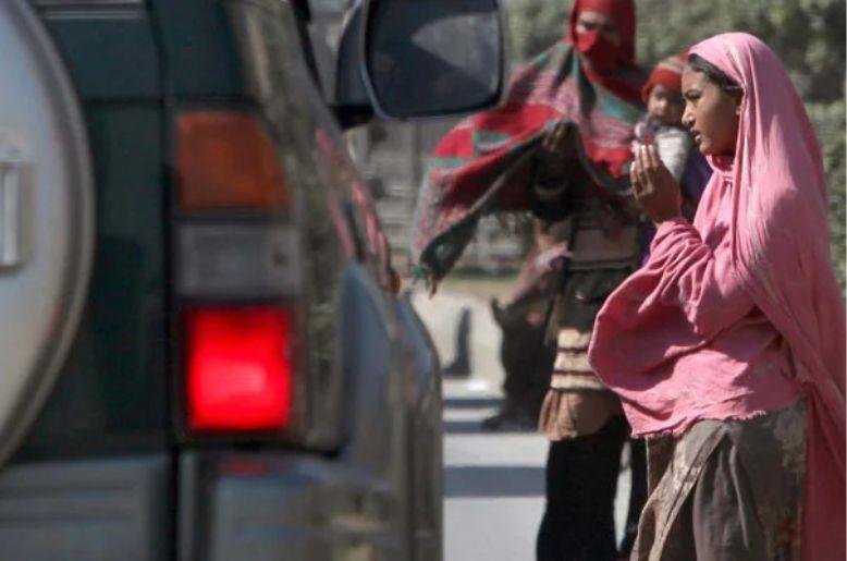Islamabad launches crackdown on street begging during Ramadan