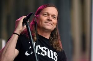 3 Doors Down lead singer Brad Arnold passes away at 47