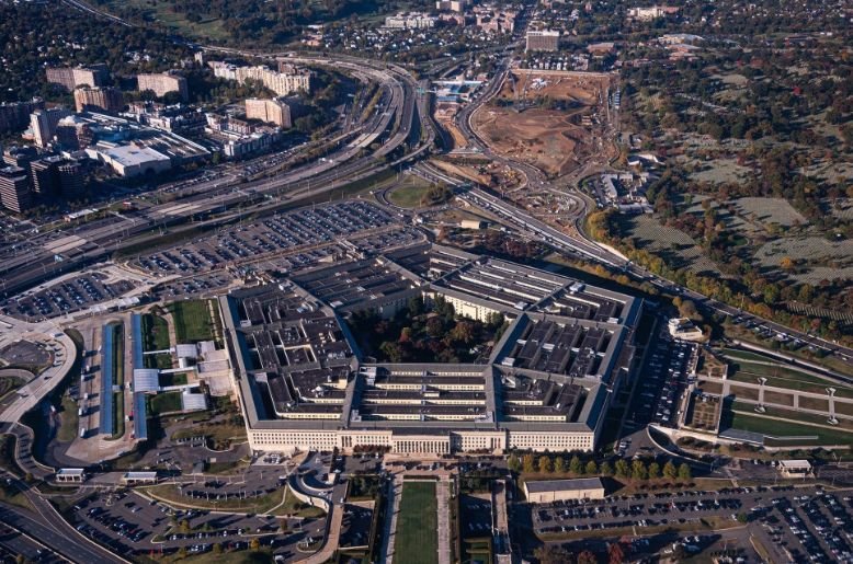 Pentagon prepares second aircraft carrier for deployment to the Middle East