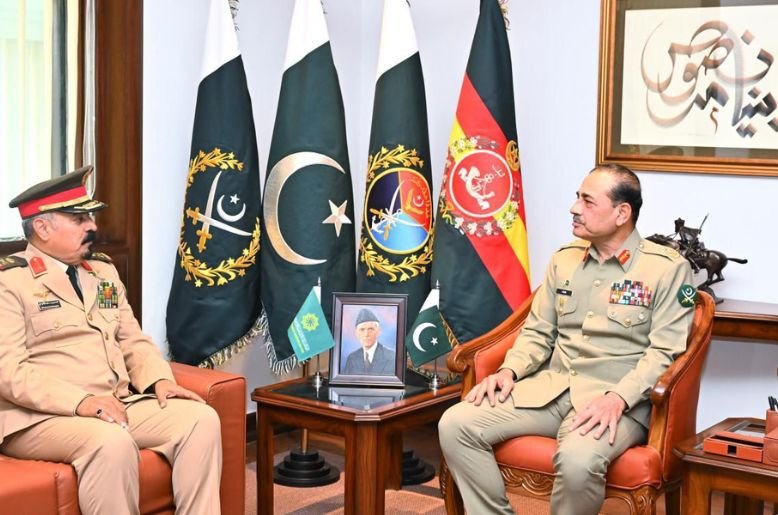 Secretary General of IMCTC calls on CDF, Field Marshal Syed Asim Munir