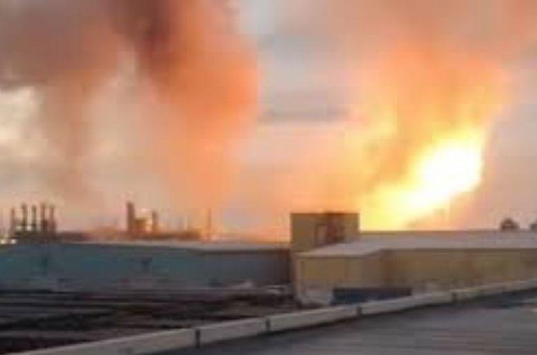 Iran hits Bahrain's largest oil refinery