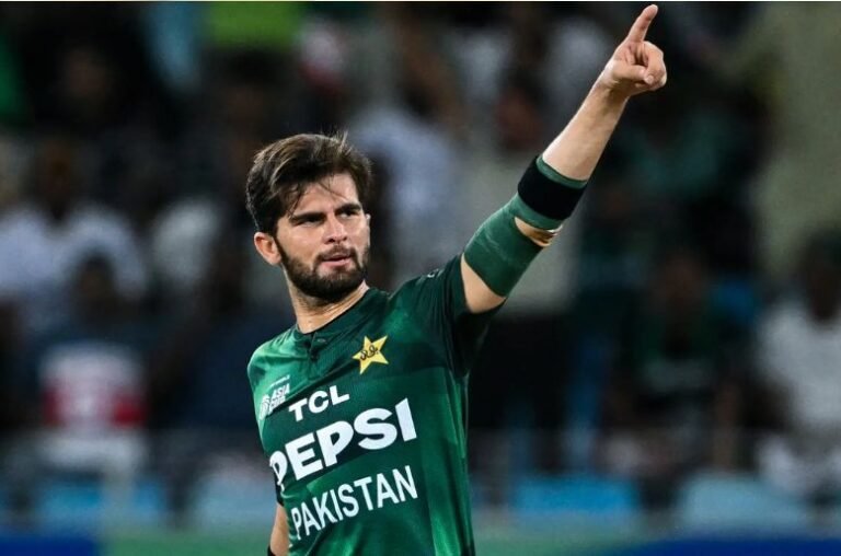 Why did Shaheen Afridi withdraw from The Hundred auction?