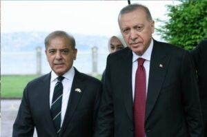 Pakistan, Turkey to strengthen ties as Shehbaz, Erdogan agree on close contact