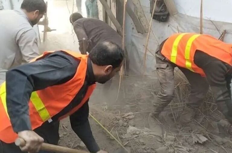 Five women died in roof colapse in Rahim Yar Khan