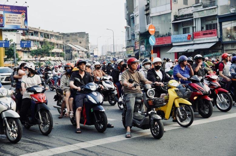 Govt announces Rs2,200 aid for motorcycle owners: how to receive