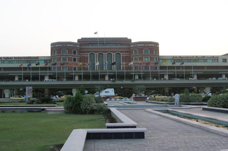 Lahore airport flight operation, Lahore airport, Lahore flight , Flight operation, flight disrupted,