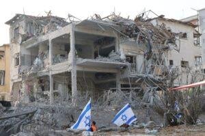 Iran attack Tel Aviv latest