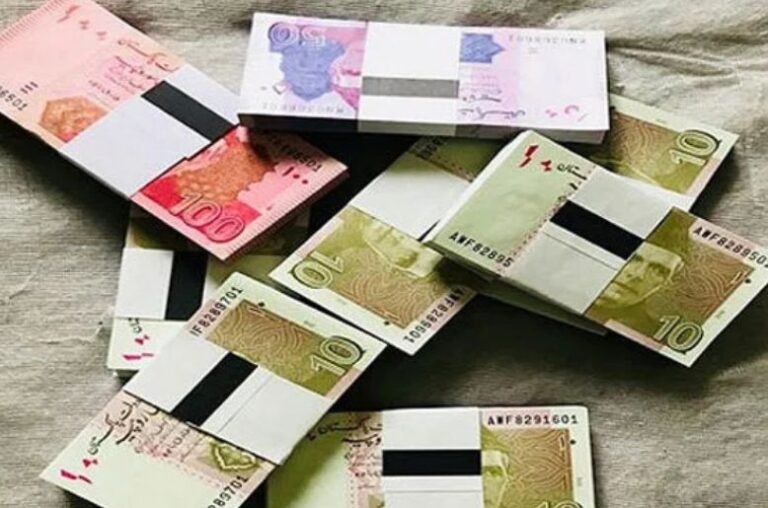 Fresh currency notes sold at premium in markets ahead of Eid ul Fitr