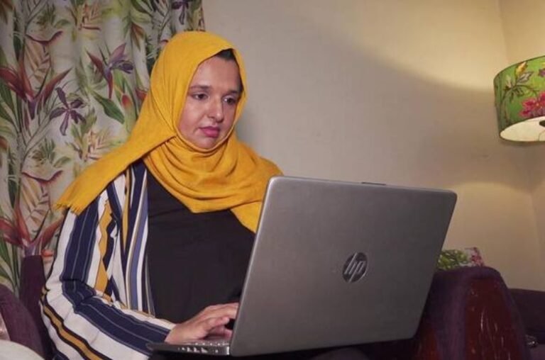 Karachi woman builds home maintenance business, a movement to empower women