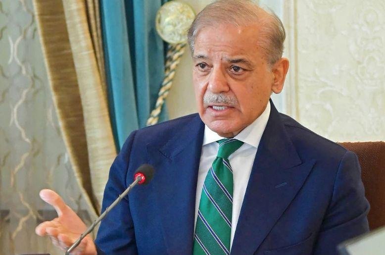 PM Shehbaz Sharif reviews national food stock with Minister Rana Tanveer