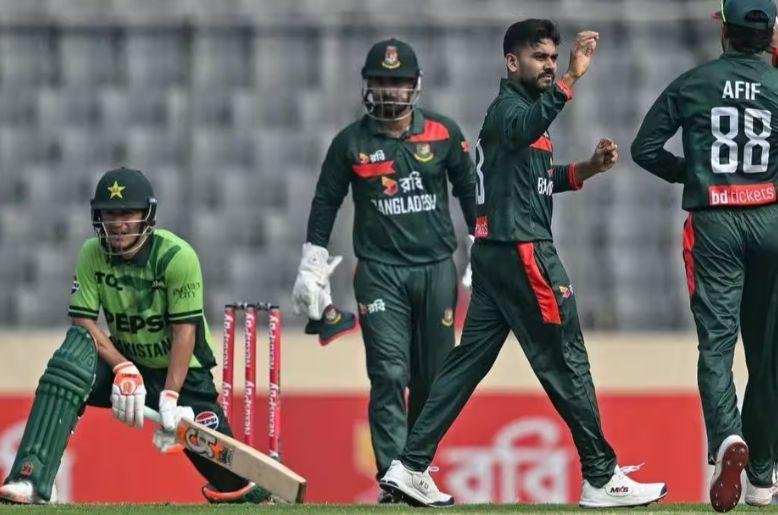 Pakistan set 275-run target for Bangladesh in 2nd ODI