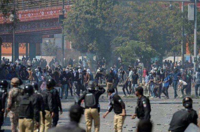 Schools to remain closed in GB amid protests after Khamenei's death