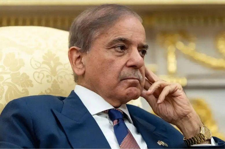PM Shehbaz Sharif calls Gulf leaders, extends support amid Iran strikes