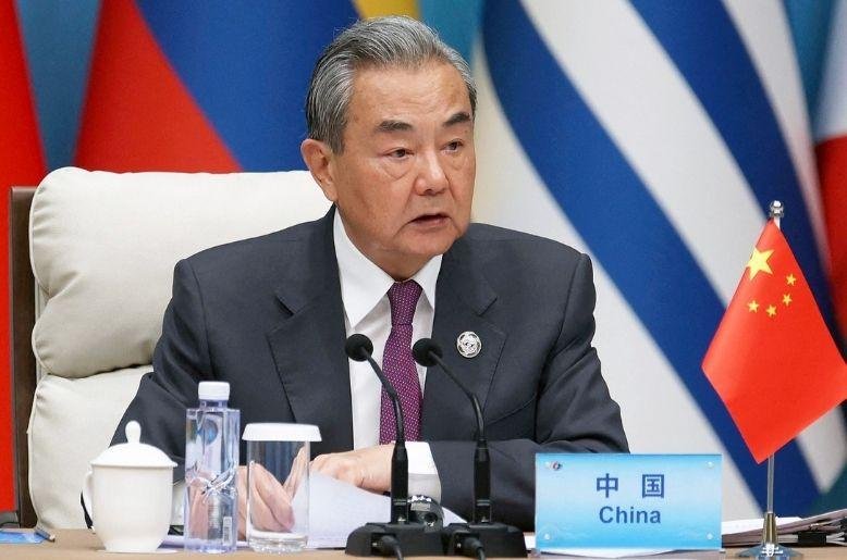 China offers to work with Russia to ease Middle East tensions